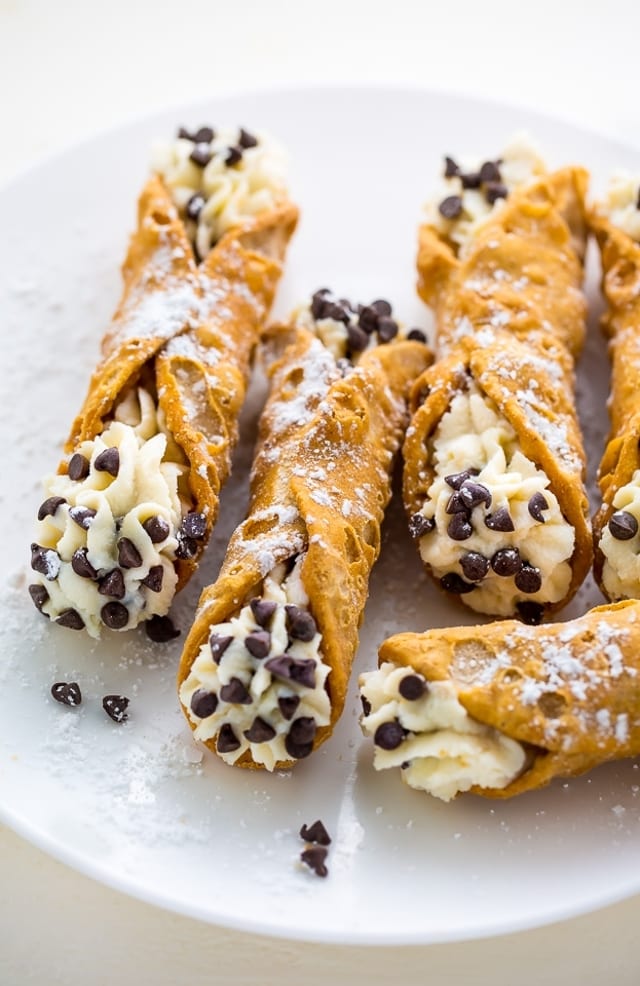 Cannoli with filling.